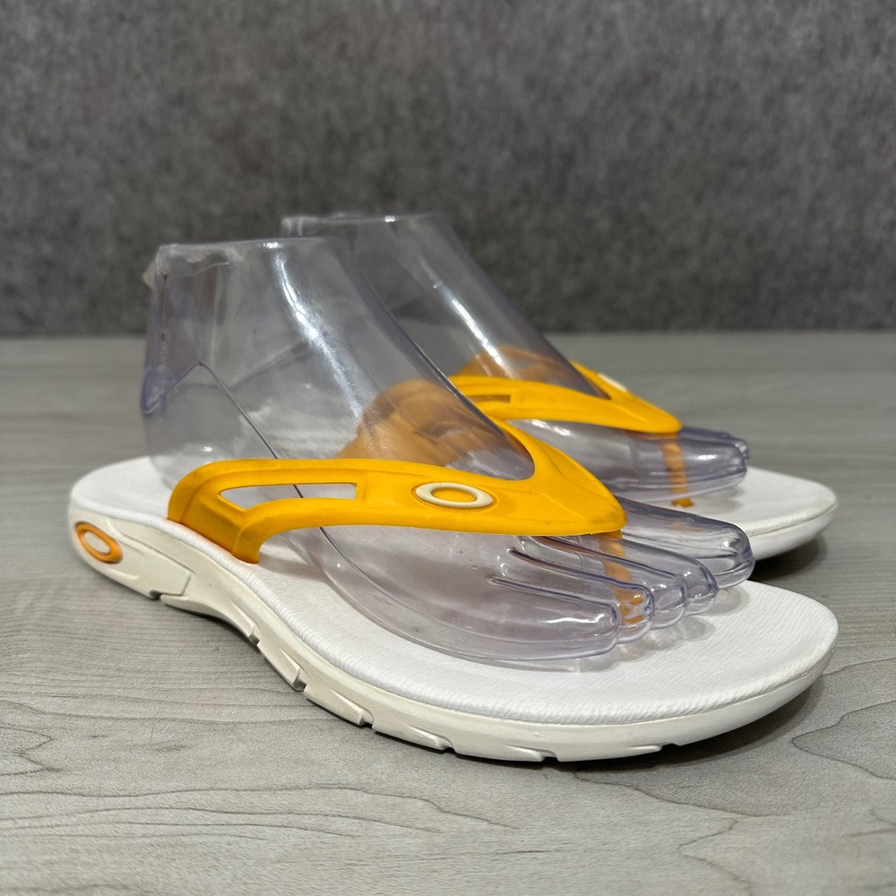 Oakley Ellipse Flip Sandals Mens 6 White Yellow Gatorade Thong Beach Summer